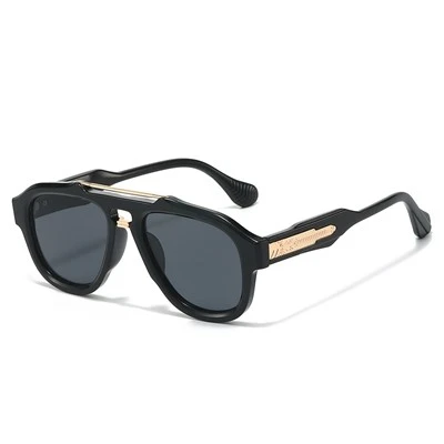 Personalisierte Pilotensonnenbrille